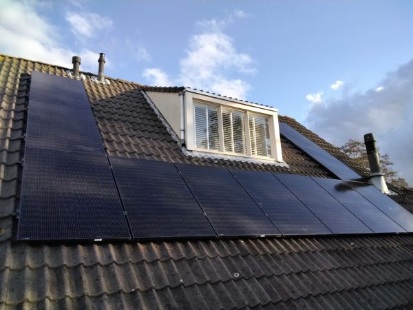 MB zonnepanelen plaatsing zonnepanelen in Waddinxveen