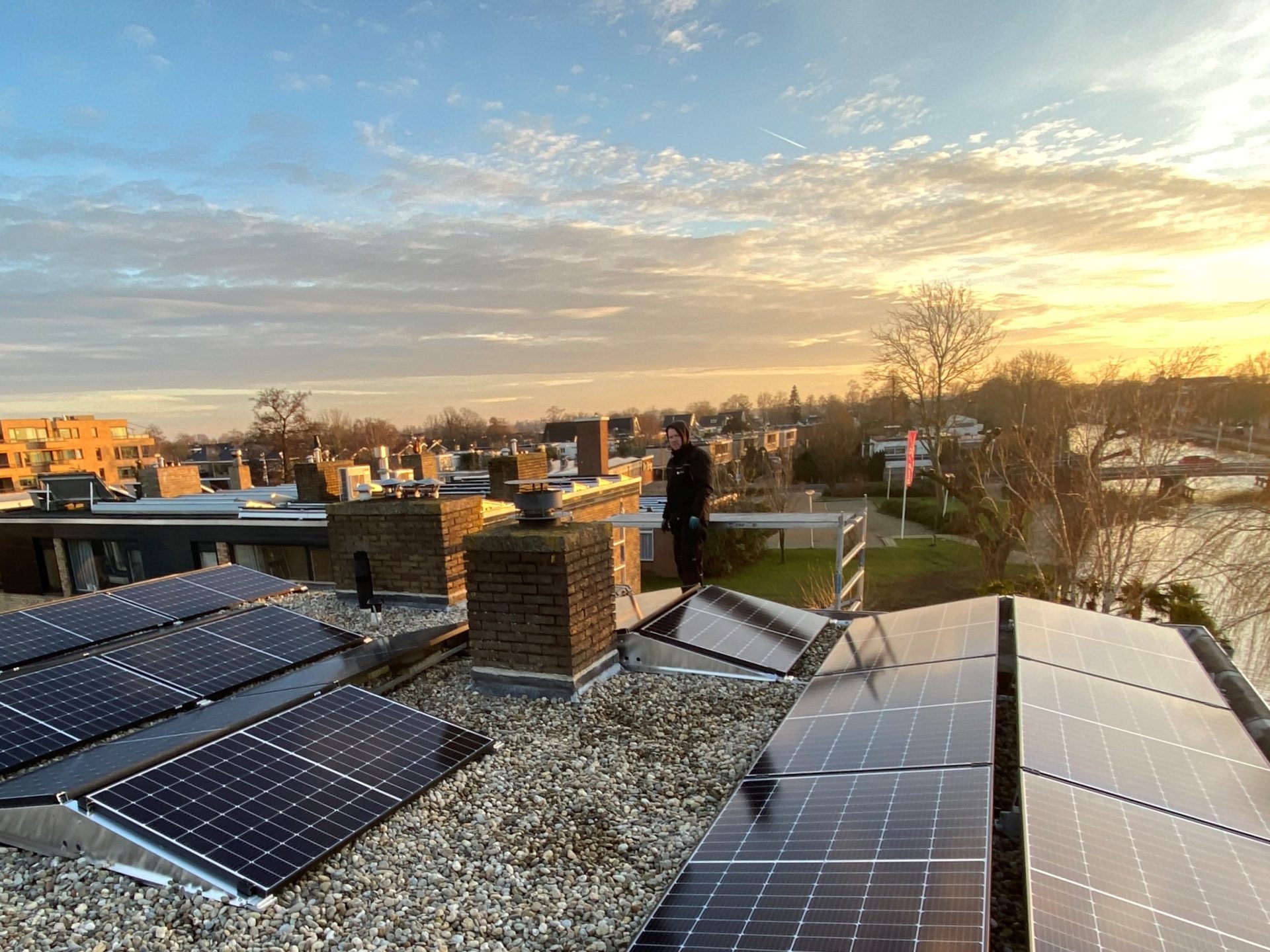 Dmegc Zonnepanelen Op Woning Reeuwijk Mb Zonnepanelen